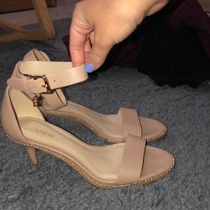 COACH Tan Heels